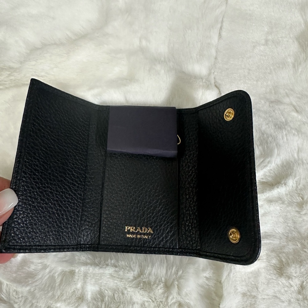 PRADA Key Card Holder - Picture 2 of 3